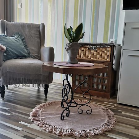 Фридом Apartment โซโซโปล ภายนอก รูปภาพ